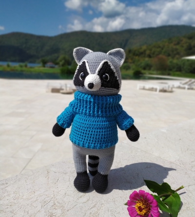 Toxunma Amigurumi Yenot oyuncağı